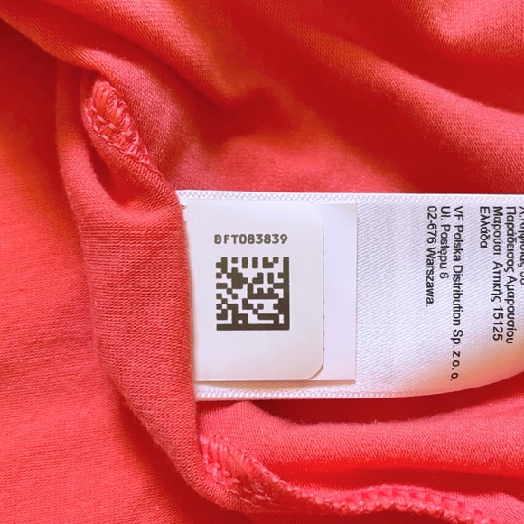 The North Face Women’s Workout Muscle Tank - Picture 5 of 6